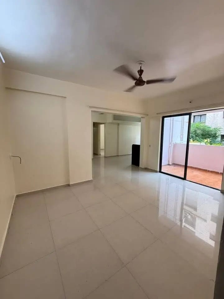 2 BHK Apartment For Sale in Hill Mist Harmony Apartment