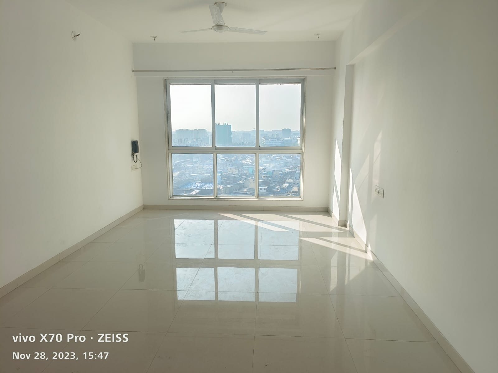 2 BHK Apartment For Rent in Nahar Cayenne