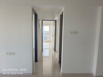  2 BHK Apartment at Nahar Cayenne, Powai – for Rent