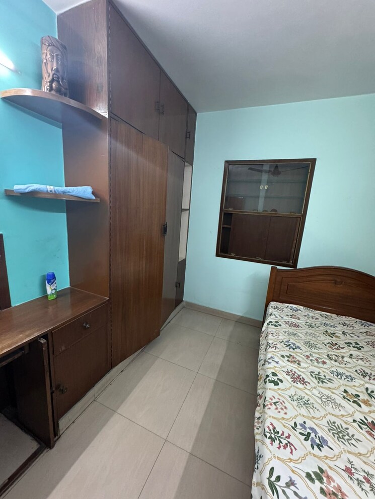 Kitchen, sarita-vihar-pocket-c-rwa 4 Bedroom 2250 Sq.Ft. Apartment In Sarita Vihar Delhi 8846026