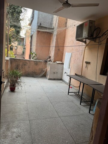 Living Room in 4 BHK Apartment at Sarita Vihar Pocket-C RWA, Sarita Vihar – for Rent