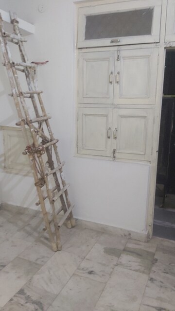 1 RK Builder Floor For Rent in Mayur Vihar