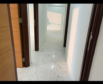 Room in 2 BHK Apartment at Ekta Tripolis, Goregaon West – for Rent