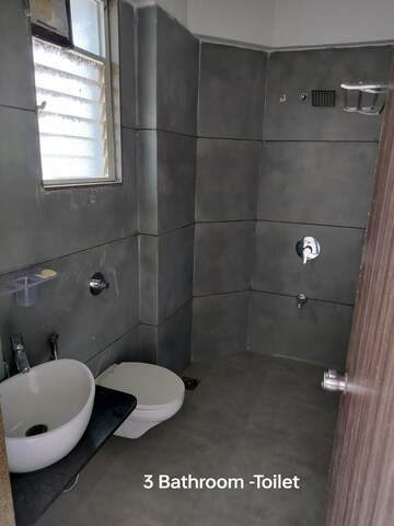 Bathroom in 3 BHK Apartment at Paldi – for Rent