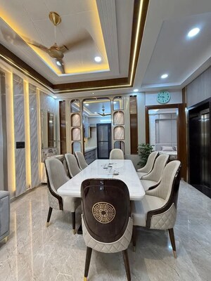 Master Bedroom in 3 BHK Builder Floor at Dashrath Puri – for Sale