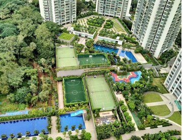 Master Plan in 4 BHK Apartment at Oberoi Realty Esquire, Goregaon East – for Sale