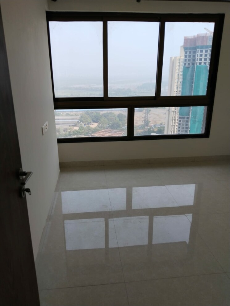 Room, the-wadhwa-atmosphere 2 Bedroom 630 Sq.Ft. Apartment In Mulund West Mumbai 8846117