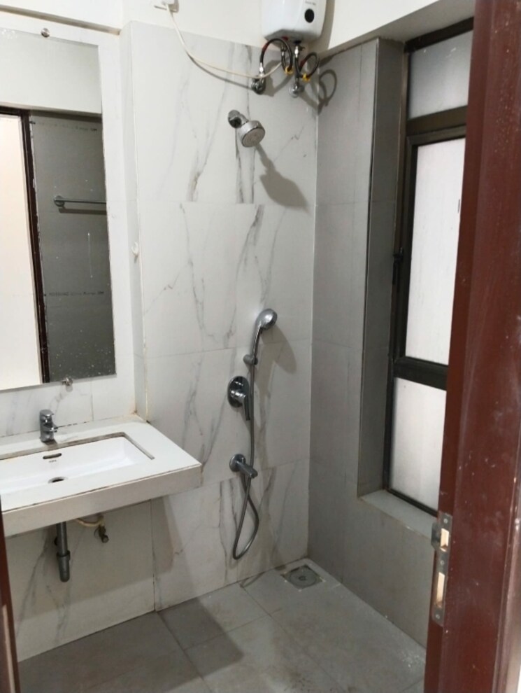 Bathroom, the-wadhwa-atmosphere 2 Bedroom 630 Sq.Ft. Apartment In Mulund West Mumbai 8846117