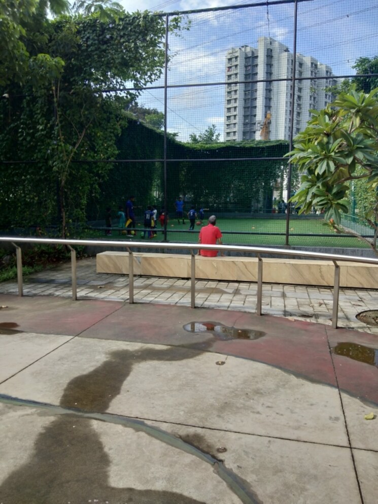 Garden, the-wadhwa-atmosphere 2 Bedroom 630 Sq.Ft. Apartment In Mulund West Mumbai 8846117