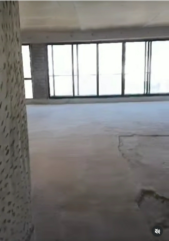 6 BHK Apartment For Sale in Rajit Apartment