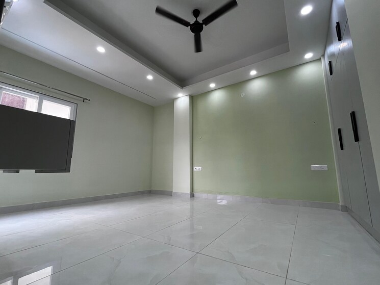 Room, ss-southend-floors 3 Bedroom 2200 Sq.Ft. Builder Floor In South City 2 Gurgaon 8846132