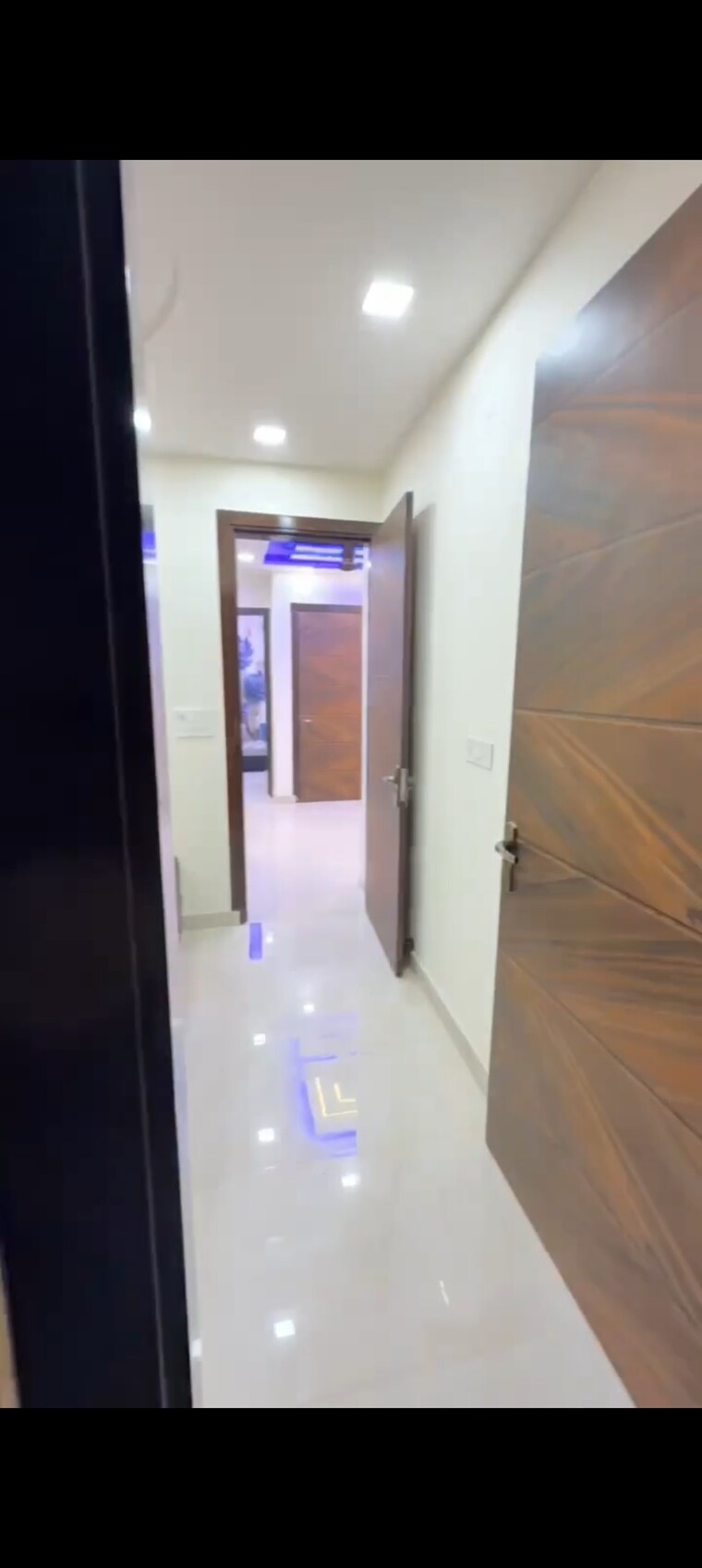 undefined, uttam nagar 3 Bedroom 350 Sq.Yd. Builder Floor In Uttam Nagar Delhi 8846142