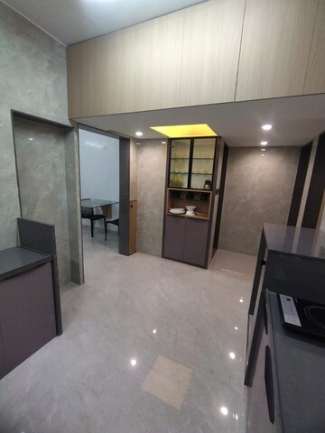 Room in 2 BHK Apartment at Goel Ganga Hill Mist Garden, Kondhwa – for Rent