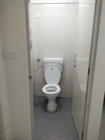 Bathroom in 1 BHK Apartment at Chembur – for Rent