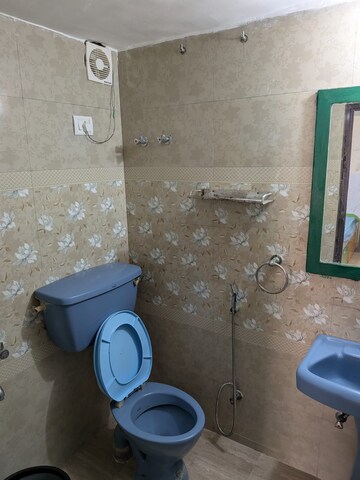 Attached Bathroom in 2 BHK Independent House at RWA Apartments, Sector 31 – for Rent