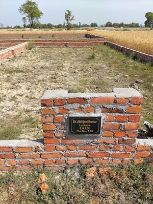  Plot – Exterior View View at Raebareli Road - for Sale