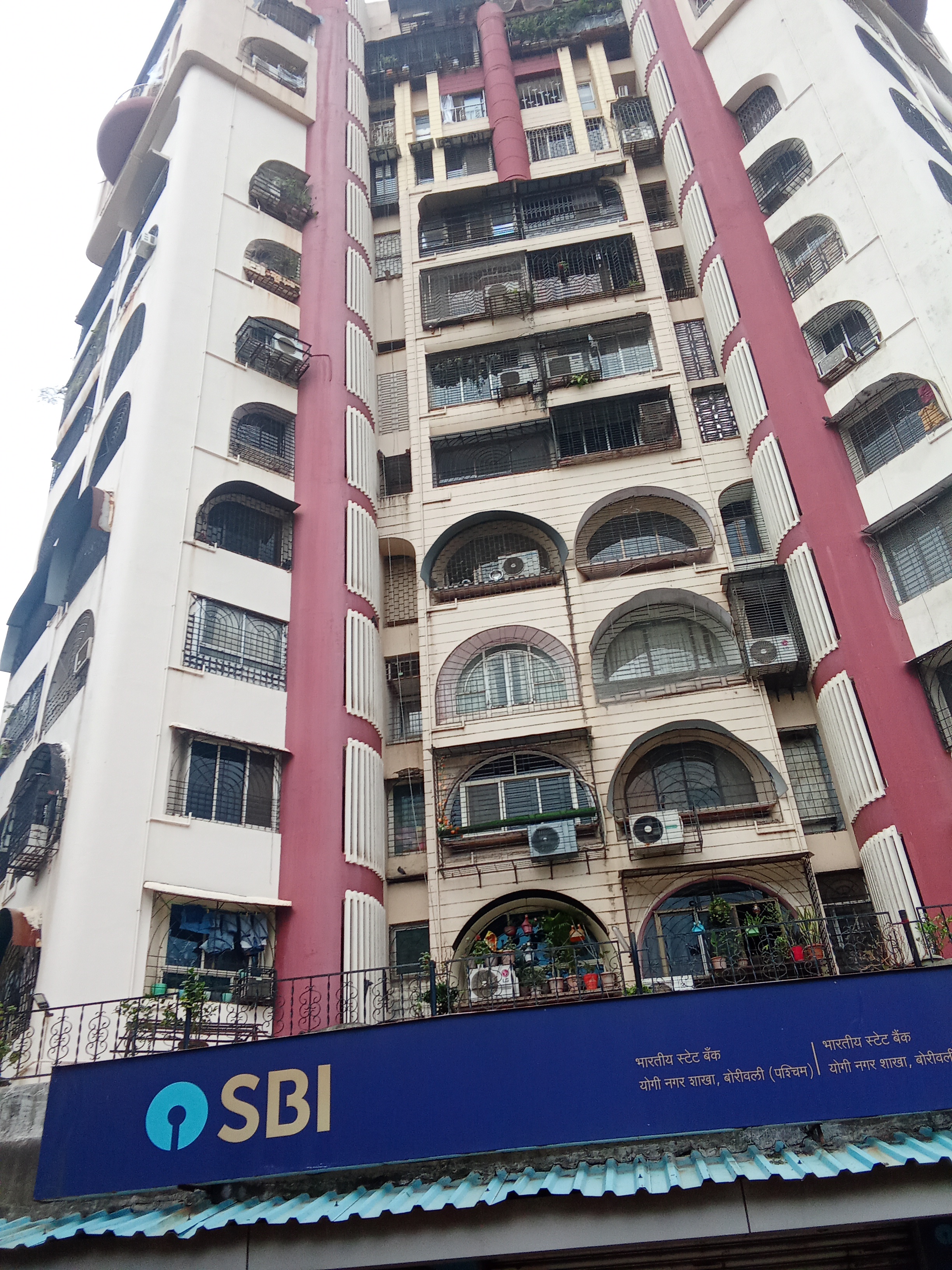 1 BHK Apartment For Rent in Falcon Crest Apartments