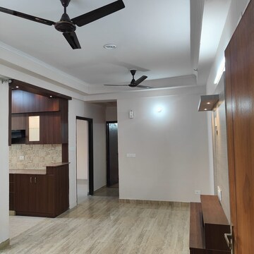 Living Room in 3 BHK Apartment at Amrapali Golf Homes, Sector 4 Greater Noida – for Rent