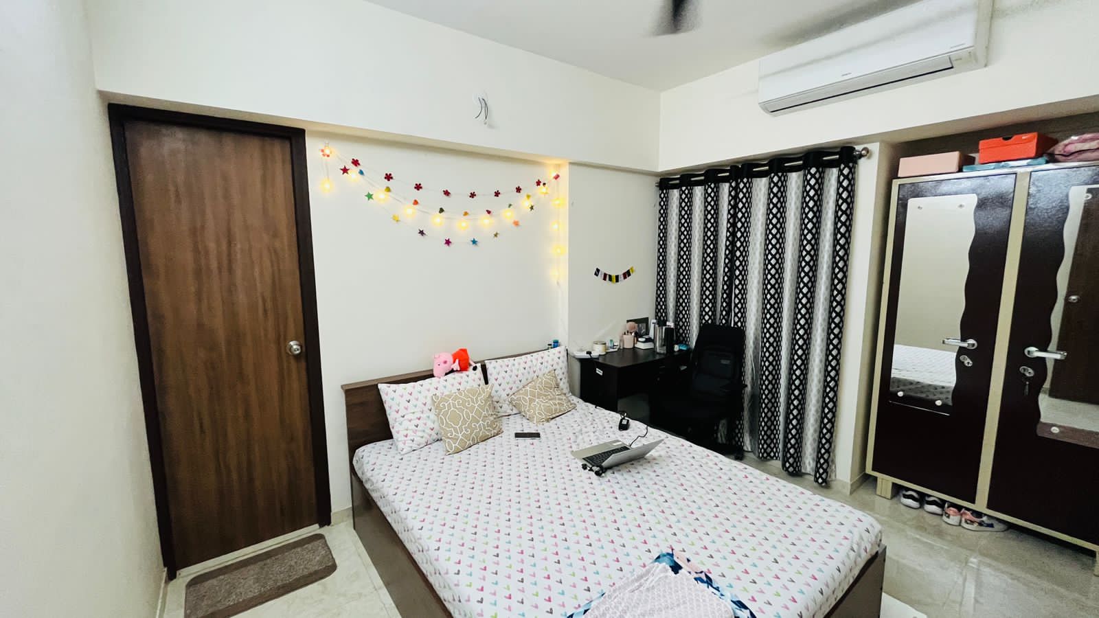 2 BHK + Extra Room 672 Sq.Ft. Apartment in Lodha Amara