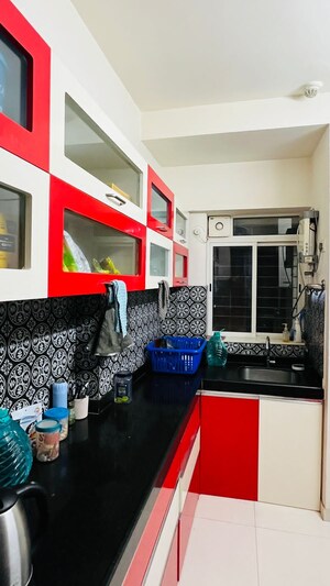 Parking in 2 BHK Apartment at Lodha Amara, Kolshet Road – for Sale