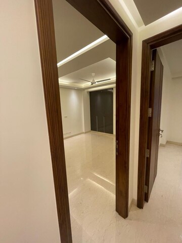 Bedroom in 3 BHK Builder Floor at Safdarjung Enclave – for Rent