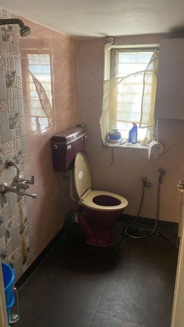 Bathroom in 1 BHK Apartment at Juhu – for Rent