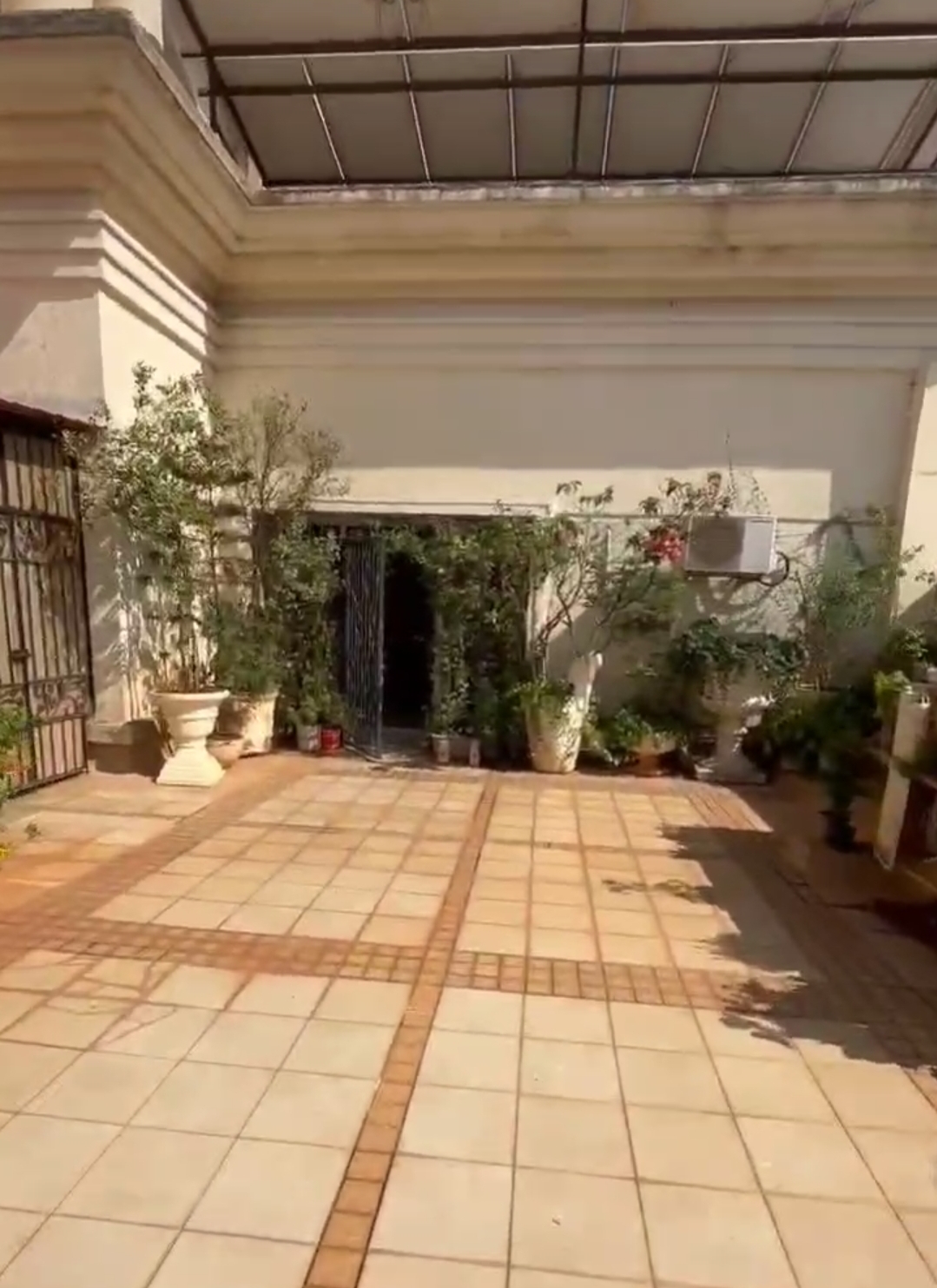 3 BHK Apartment For Rent in Bianca Tower