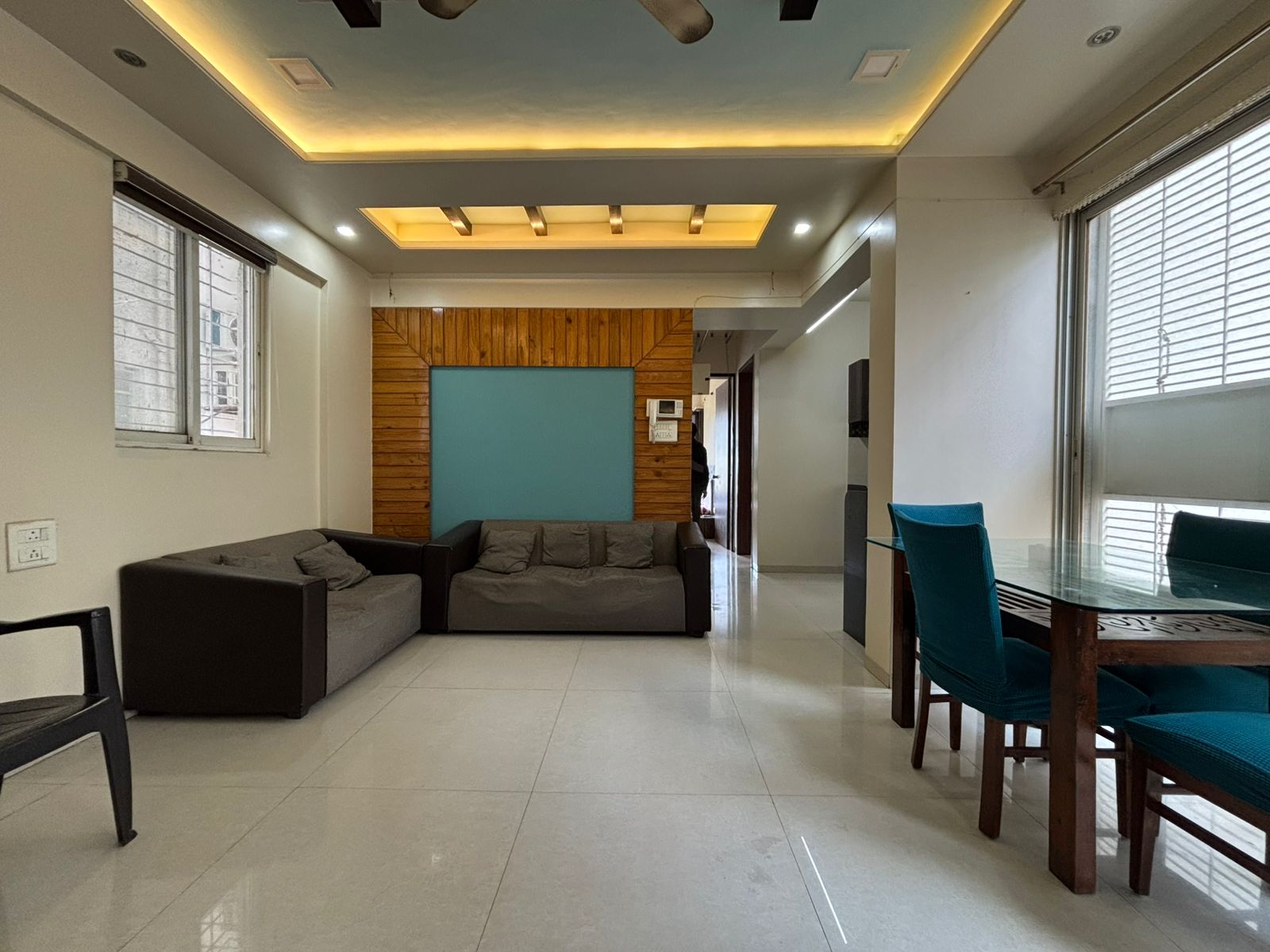 2 BHK Apartment For Rent in Costa Blanca