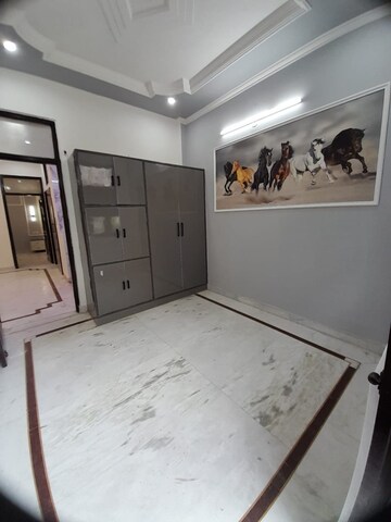 Room in 2 BHK Builder Floor at Rohini Sector 24 – for Rent