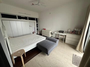 Master Bedroom in 4 BHK Apartment at Park Grandeur, Baner – for Rent