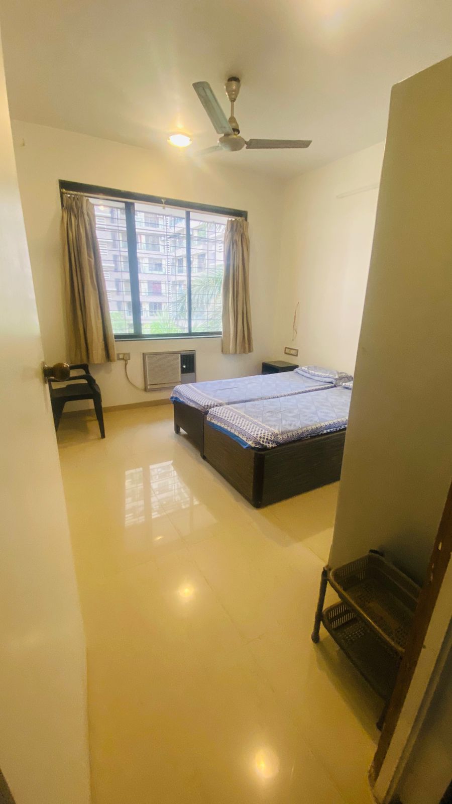 1.5 BHK 640 Sq.Ft. Apartment in Sai Dham Complex Kandivali