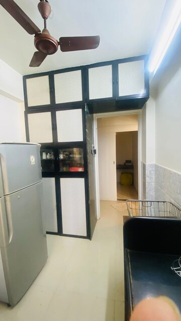 Kitchen in 1.5 BHK Apartment at Sai Dham Complex Kandivali, Kandivali West – for Rent