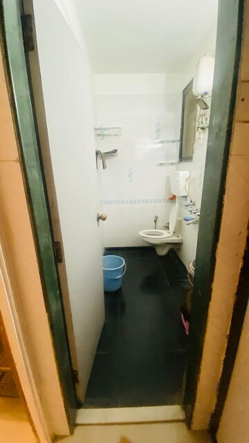 Master Bedroom in 1 BHK Apartment at Gada Swami Darshan, Kandivali West – for Sale
