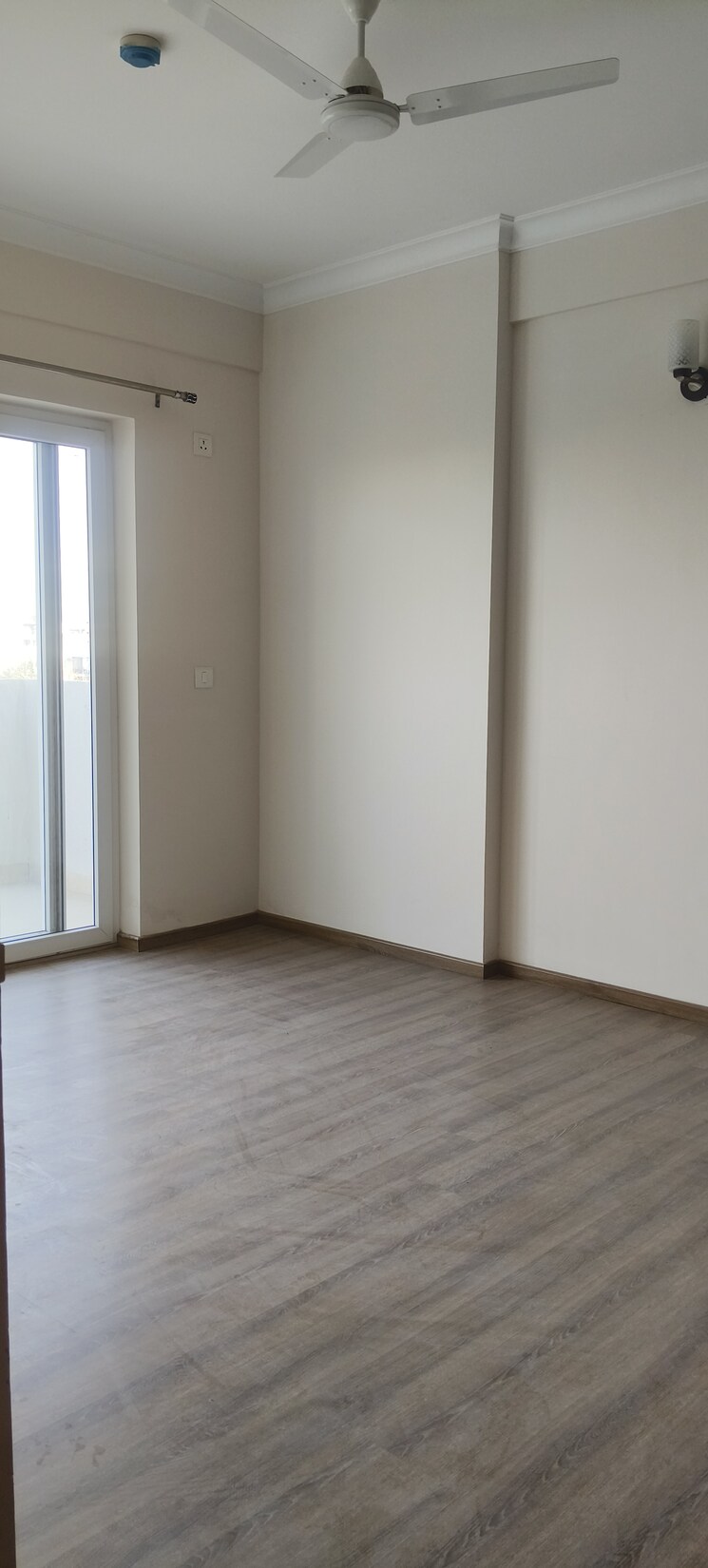 Room, bptp-astaire-gardens 2 Bedroom 1200 Sq.Ft. Apartment In Sector 70a Gurgaon 8846324