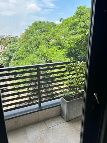 Balcony in 3 BHK Builder Floor at Safdarjung Enclave – for Sale
