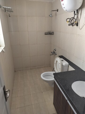 Bathroom in 2 BHK Builder Floor at Arun Vihar Sector 37, Sector 37 – for Rent