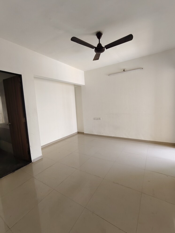 Bathroom, man-opus 2 Bedroom 650 Sq.Ft. Apartment In Mira Road Thane 8846341