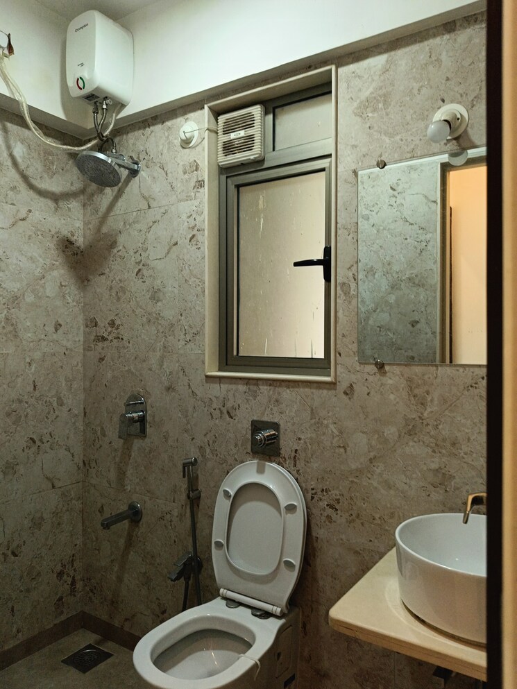Bathroom, chandak-cornerstone 2 Bedroom 584 Sq.Ft. Apartment In Worli Mumbai 8846349