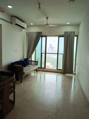 2 BHK Apartment For Rent in Chandak Cornerstone, Worli