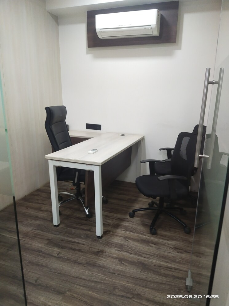 Team Area, sagar-tech-plaza Commercial Office Space 725 Sq.Ft. In Sakinaka Mumbai 8846359