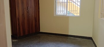 Room in 1 BHK Builder Floor at Ejipura – for Rent