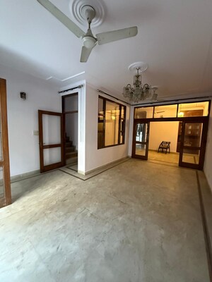 3 BHK Builder Floor For Sale in Kalkaji