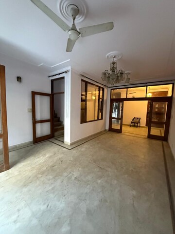 3 BHK Builder Floor For Sale in Kalkaji