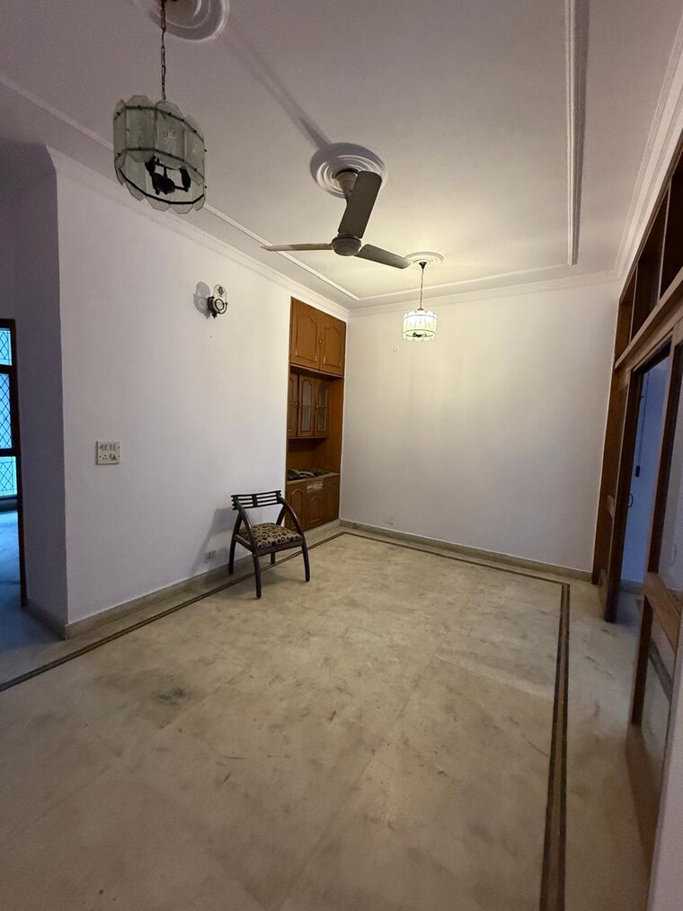 Bedroom, kalkaji 3 Bedroom 1900 Sq.Ft. Builder Floor In Kalkaji Delhi 8846399