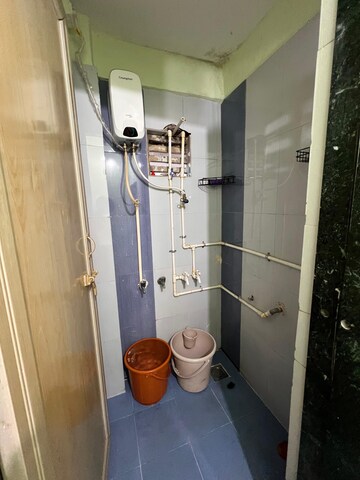 Bathroom in 2 BHK Apartment at Gokhalenagar – for Rent