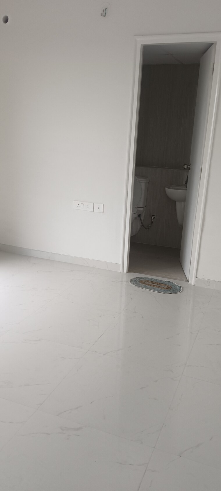 Room, runwal-gardens 2 Bedroom 670 Sq.Ft. Apartment In Dombivli East Thane 8846403