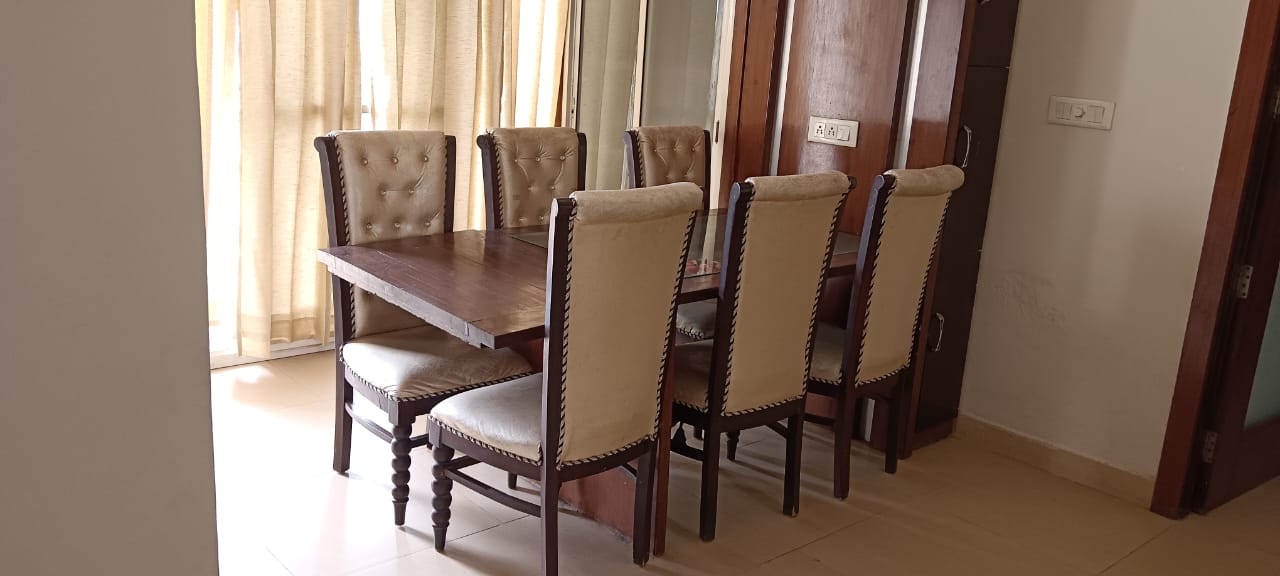 2 BHK 800 Sq.Ft. Builder Floor in Shramik Kunj Sector 66