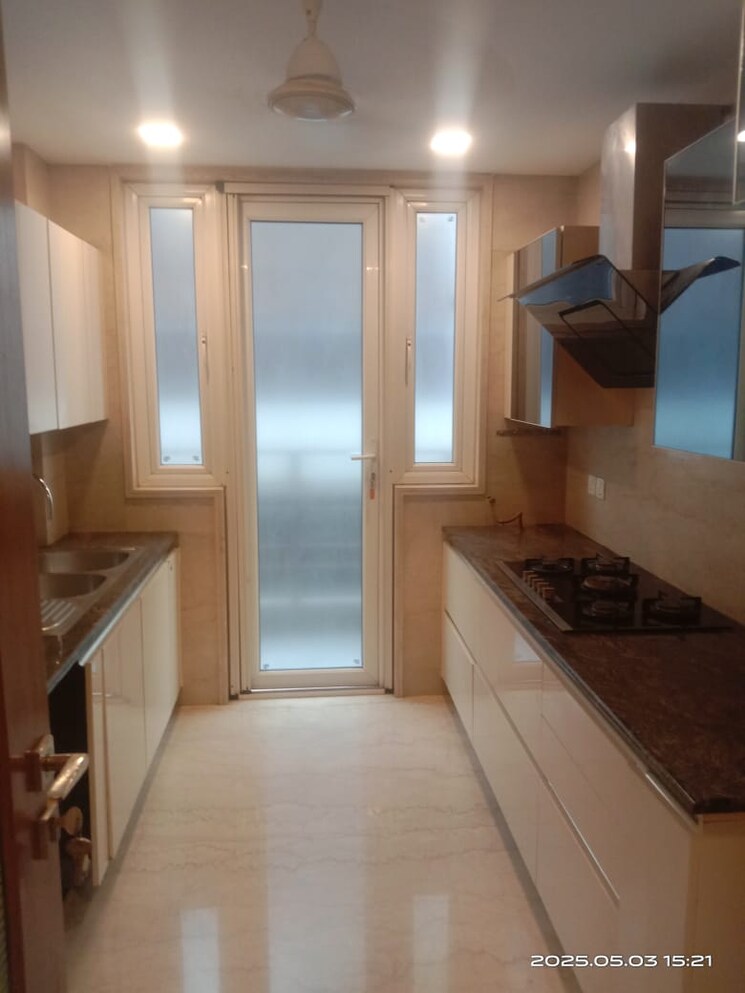 Kitchen, panchsheel park 6+ Bedroom 2800 Sq.Ft. Builder Floor In Panchsheel Park Delhi 8846405