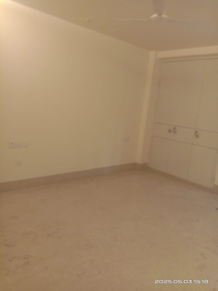 Room, panchsheel park 6+ Bedroom 2800 Sq.Ft. Builder Floor In Panchsheel Park Delhi 8846405