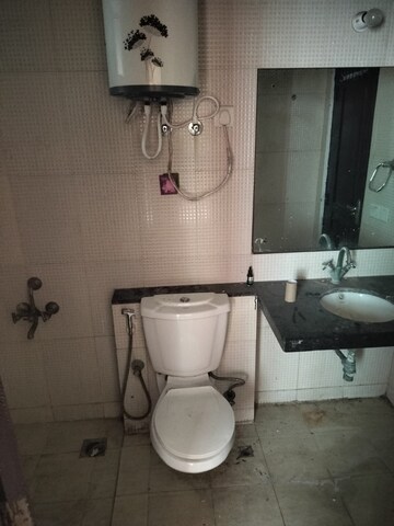 Bathroom in 2 BHK Builder Floor at Sethi Venice, Sector 150 – for Rent